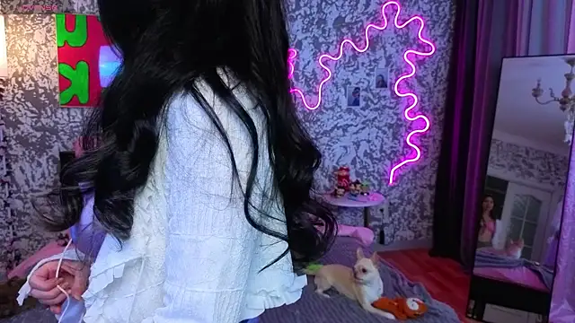 Snapshot of Mell_Hyees chatting on November 29, 7:14 pm Mell Hyees online show from November 29, 7:14 pm