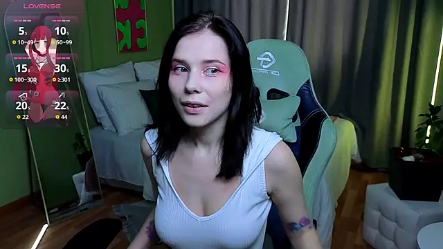 Snapshot of Mell_Hyees chatting on October 25, 11:42 am Mell Hyees online show from October 25, 11:42 am