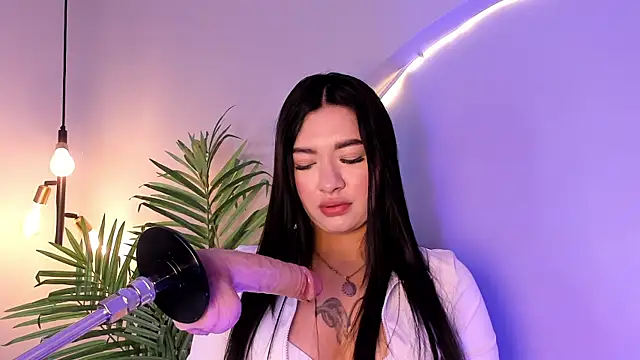 Snapshot of Juli_Casanova chatting on November 3, 1:15 pm Juli Casanova online show from November 3, 1:15 pm