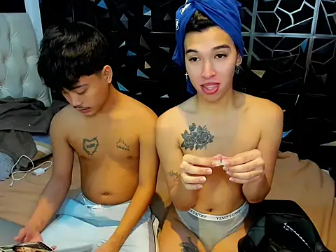 hardcocktwink online show from May 25, 5:33 pm