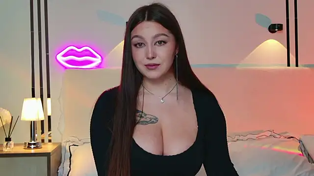  Tessa May  online show from November 9, 12:25 am