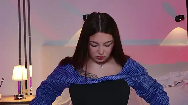  Tessa May  online show from December 1, 12:22 am