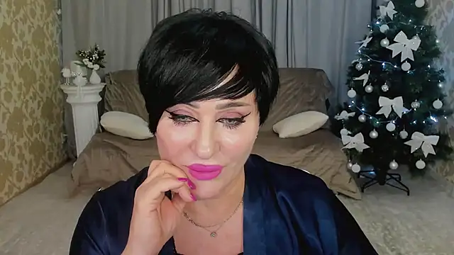 KiraTempt online show from December 18, 11:47 am