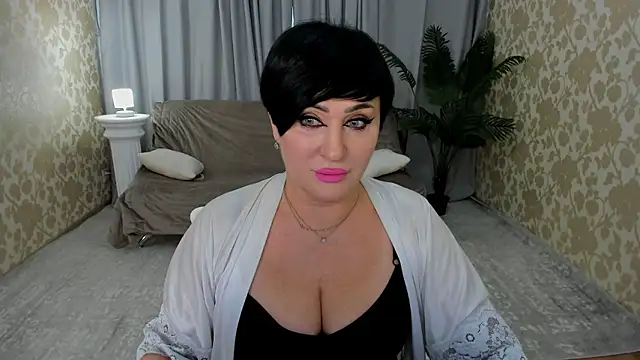 KiraTempt online show from January 10, 11:38 am