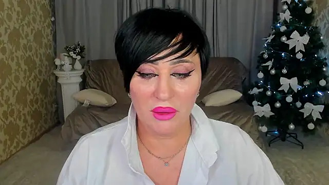 KiraTempt online show from December 19, 12:07 pm