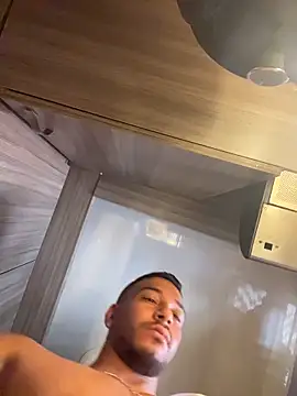 FreszX online show from March 18, 3:57 pm