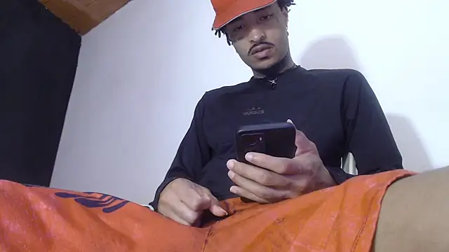 Anaconda larga online show from March 31, 6:32 pm