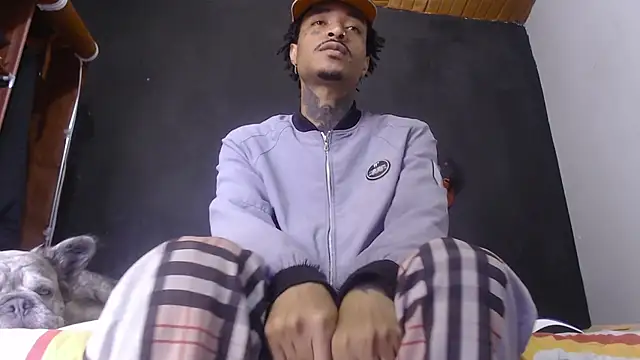 Anaconda larga online show from March 25, 2:05 pm