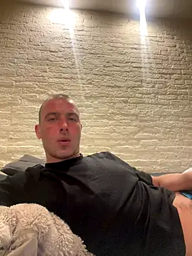 Rotteei1 online show from November 4, 6:44 pm