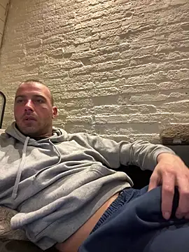 Rotteei1 online show from March 11, 10:04 pm