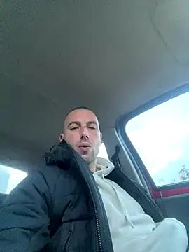 Rotteei1 online show from November 30, 7:20 am