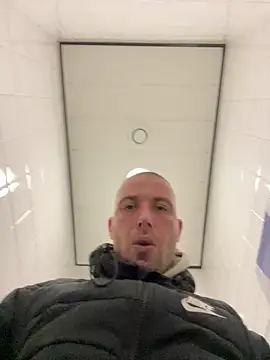 Rotteei1 online show from January 7, 9:58 am