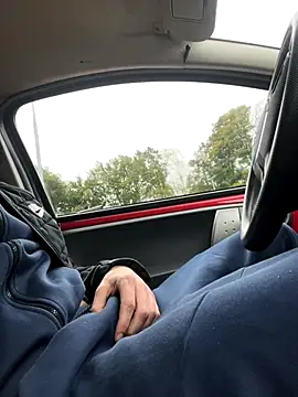 Rotteei1 online show from October 25, 8:35 am