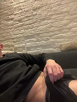 Rotteei1 online show from March 29, 10:00 pm