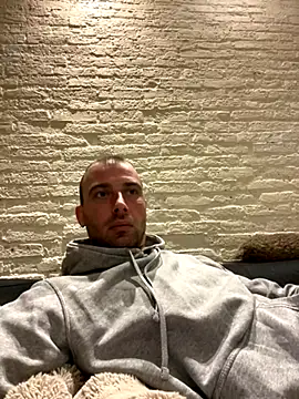 Rotteei1 online show from November 27, 5:46 pm