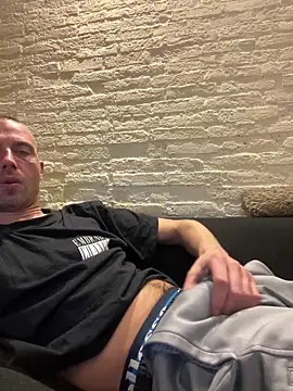 Rotteei1 online show from March 23, 7:03 pm