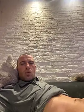 Rotteei1 online show from November 24, 5:35 pm