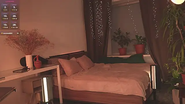 your lunalike online show from March 24, 6:41 pm