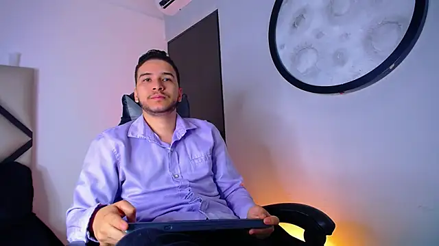 mike 257 online show from December 17, 11:48 am