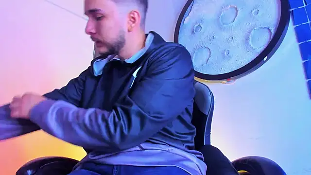 mike 257 online show from March 3, 11:28 am