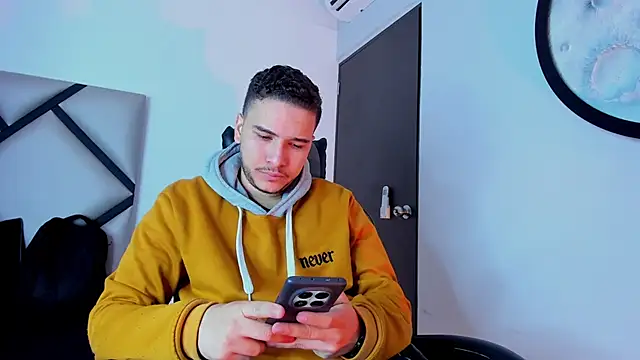 mike 257 online show from October 30, 11:41 am