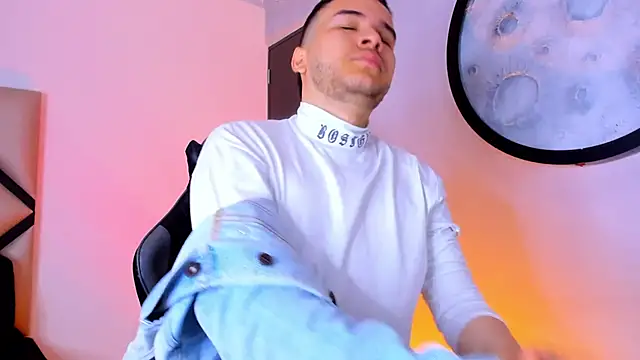 mike 257 online show from November 15, 11:47 am