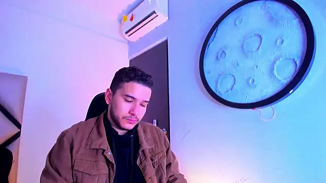 mike 257 online show from February 12, 11:32 am