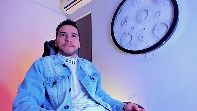 mike 257 online show from February 11, 11:32 am