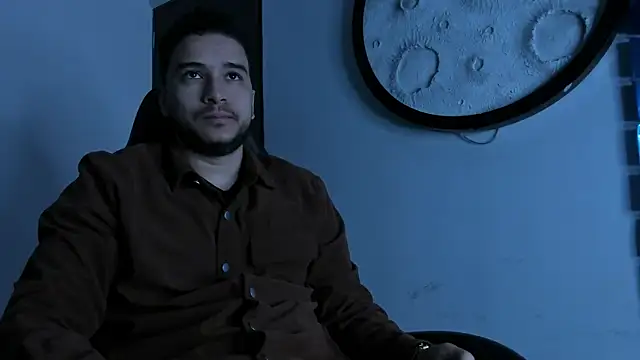 mike 257 online show from April 8, 12:28 pm