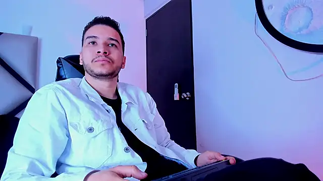 mike 257 online show from November 4, 11:47 am