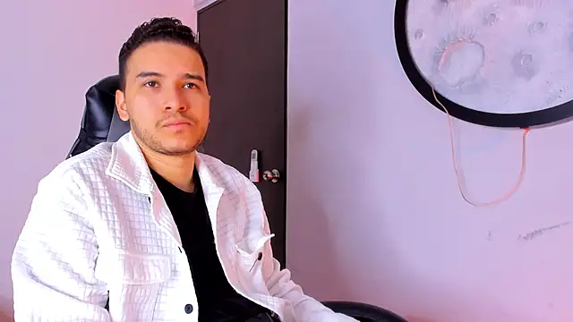 mike 257 online show from November 11, 11:49 am