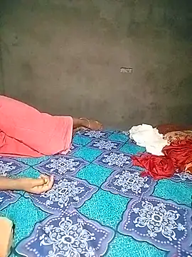 Hot cauple indian online show from May 16, 6:23 am