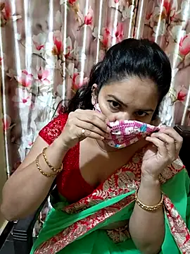 Snapshot of Nazeera_Telugu_Ammayi chatting on October 21, 12:48 pm Nazeera Telugu Ammayi online show from October 21, 12:48 pm