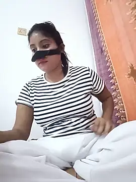 Hot Angle online show from May 21, 3:42 pm