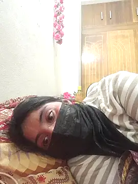 Hot Angle online show from November 17, 3:38 pm