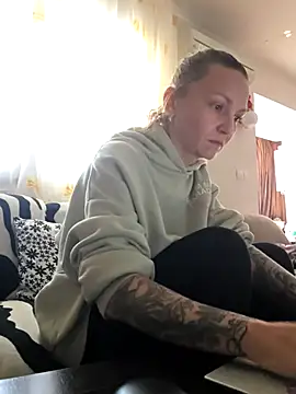 alythea online show from February 2, 11:42 am