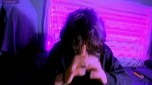 najimi uwu online show from November 12, 7:18 pm