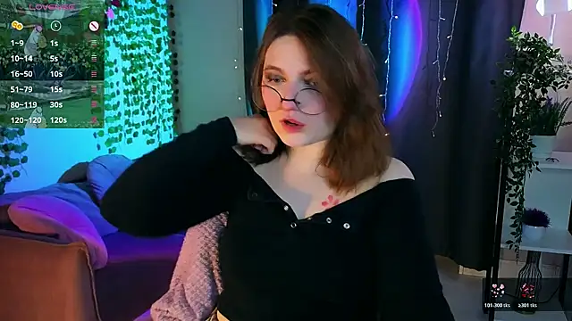 Snapshot of fairy_tara chatting on June 12, 11:02 pm fairy tara online show from June 12, 11:02 pm