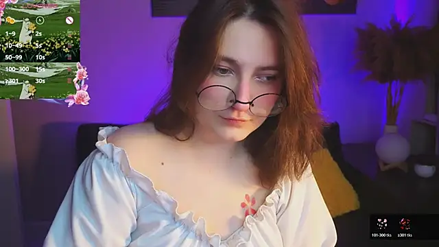 Snapshot of fairy_tara chatting on June 26, 10:15 pm fairy tara online show from June 26, 10:15 pm
