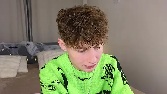 crisp1n online show from November 1, 3:06 pm