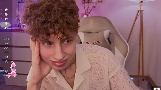 crisp1n online show from February 25, 6:13 am