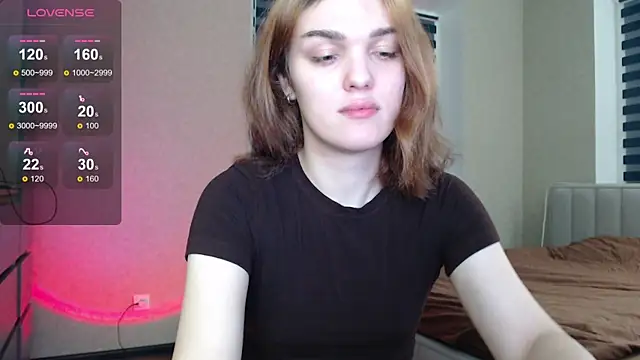 EmiliaRhodes online show from November 5, 9:40 pm