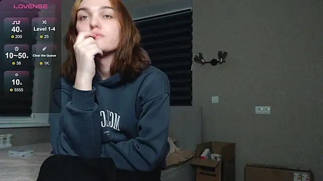 Snapshot of EmiliaRhodes chatting on October 18, 8:33 pm EmiliaRhodes online show from October 18, 8:33 pm