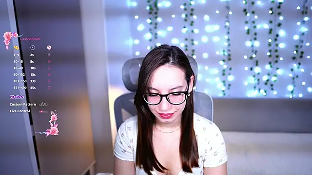 WhyEmmyCry online show from December 22, 5:29 am