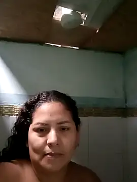 chikis12  online show from November 23, 5:56 pm