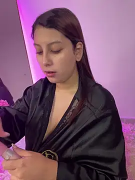 Snapshot of Sammy_Sweet01 chatting on June 18, 12:10 pm Sammy Sweet01 online show from June 18, 12:10 pm
