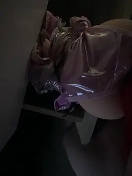 Pantylover69591 online show from November 27, 12:38 pm