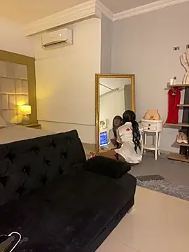 IsabellaDarrell ts online show from January 9, 11:17 am