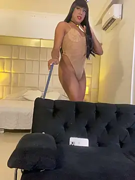 IsabellaDarrell ts online show from December 17, 3:06 pm