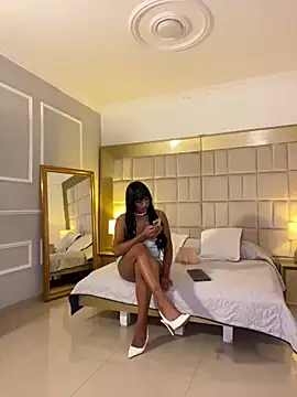 IsabellaDarrell ts online show from February 1, 2:15 pm